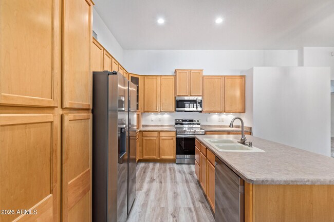 Building Photo - 2232 S Nielson St