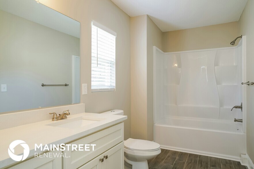 Building Photo - 11 Olivene Dr