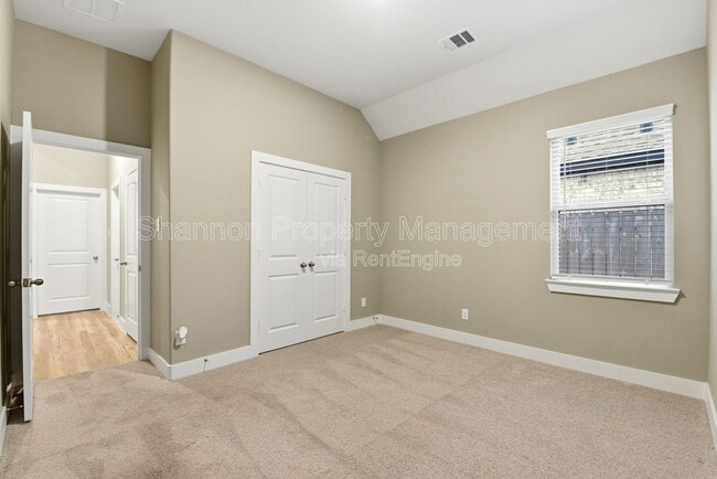 Building Photo - 808 Marisol Bay Dr