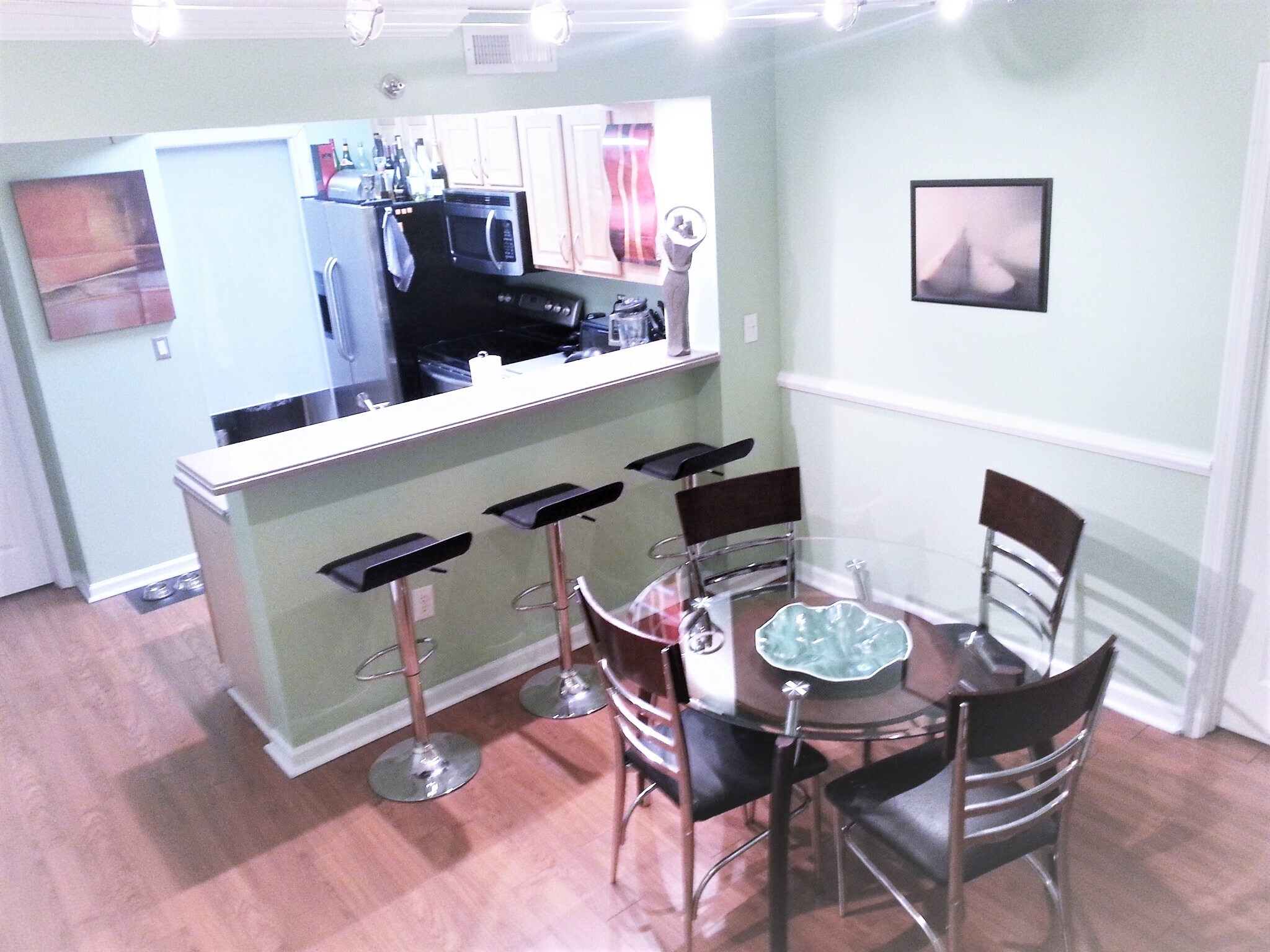Kitchen and Breakfast Nook - 795 Hammond Dr