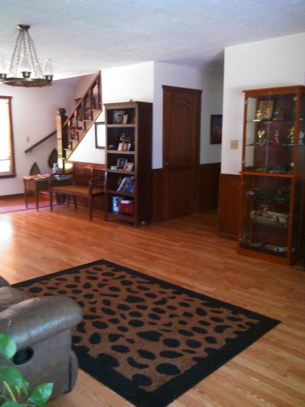 Building Photo - 8310 Middle Butler Rd