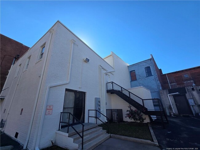 Building Photo - 214 Hay St