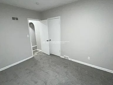 Building Photo - 5028 N 58th St