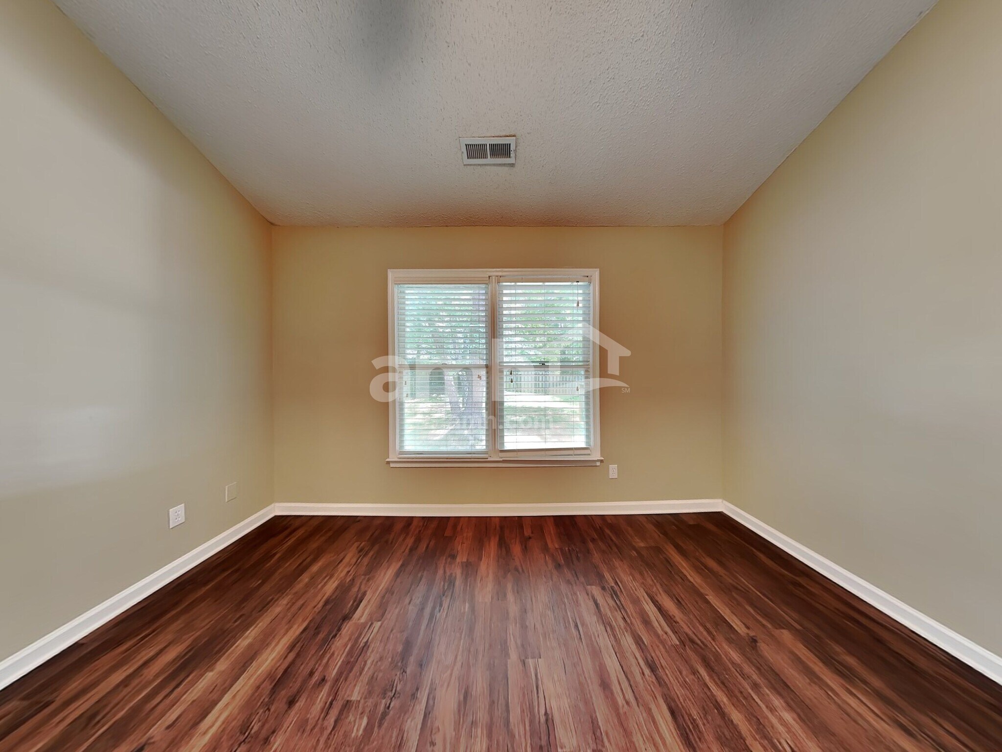 Building Photo - 4408 Eagle Rock Rd