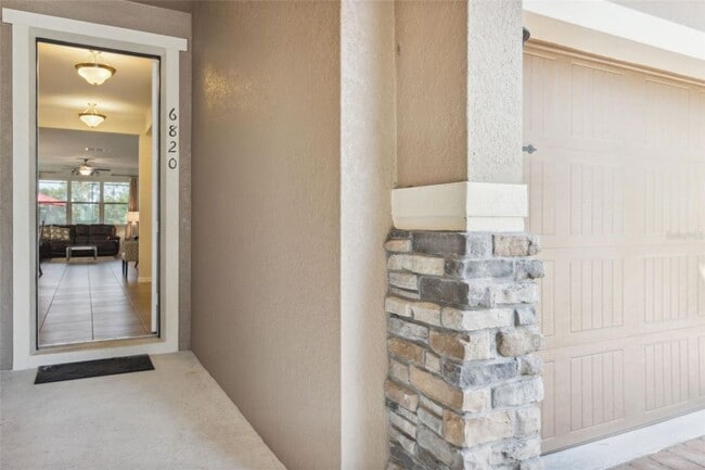 Building Photo - WATER view no rear neighbors quiet SF hous...
