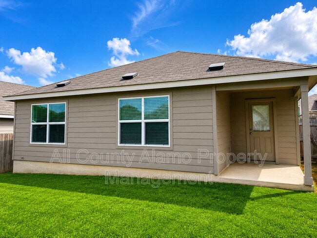 Building Photo - 4327 Southton Loch