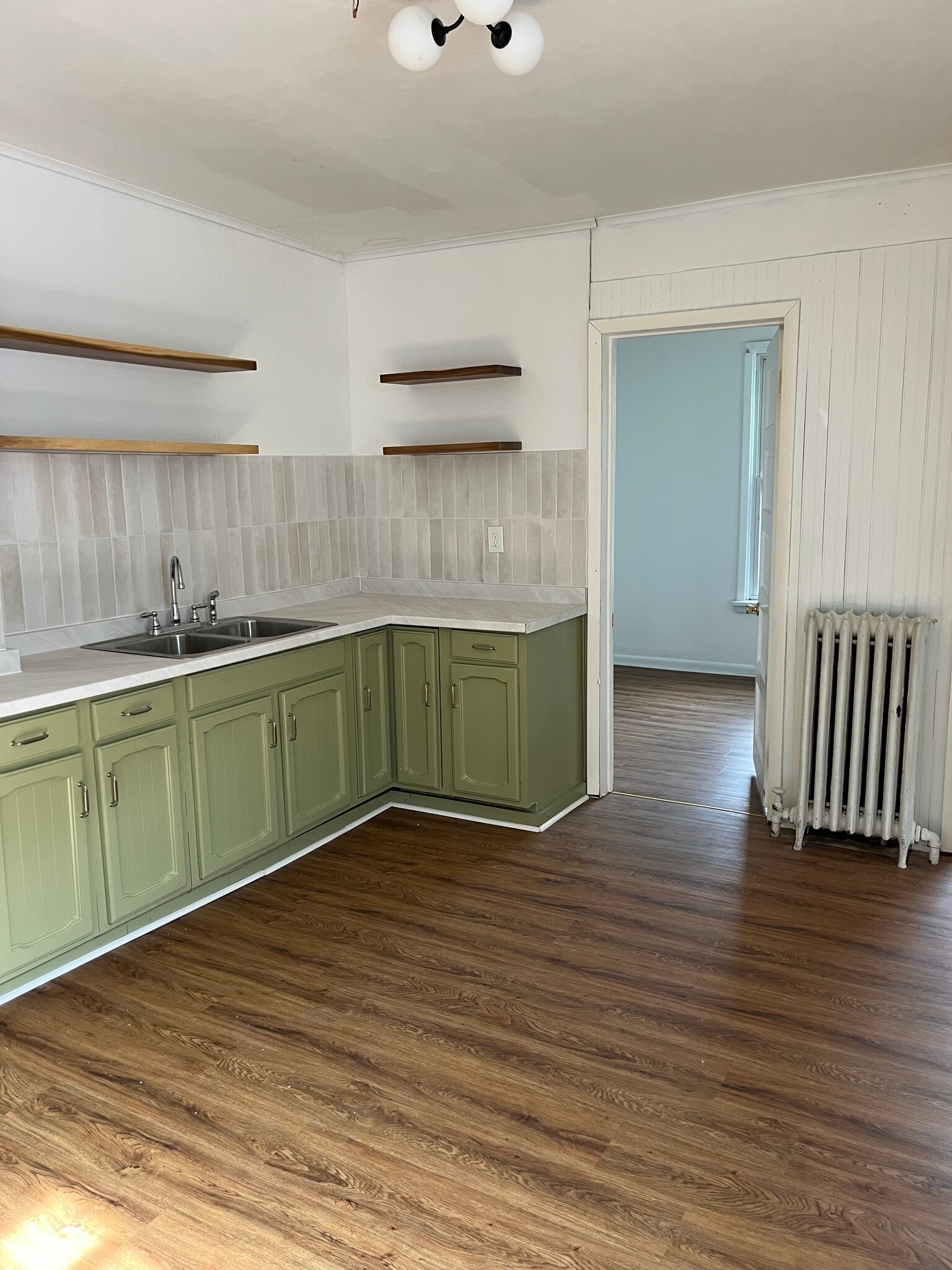 Building Photo - 188 3rd St