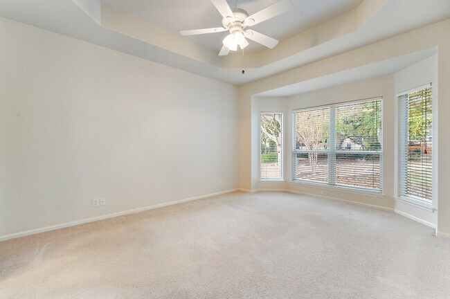 Building Photo - 12418 Cascade Hills