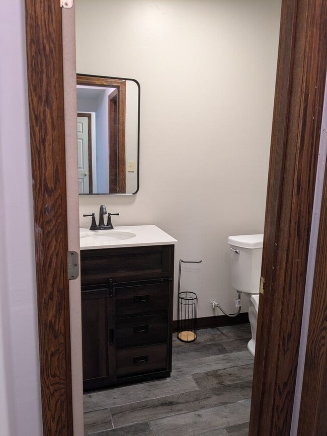 Building Photo - 3 bedroom 2.5 bathroom single family home in Chippewa Township