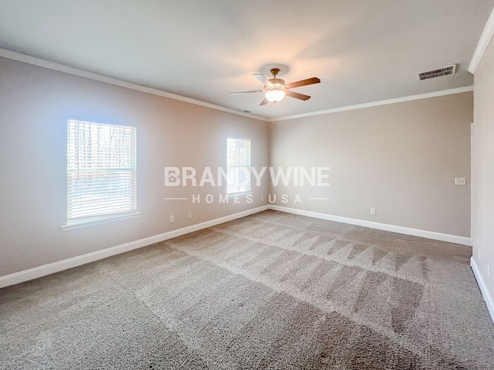 Building Photo - 240 Cecil Way