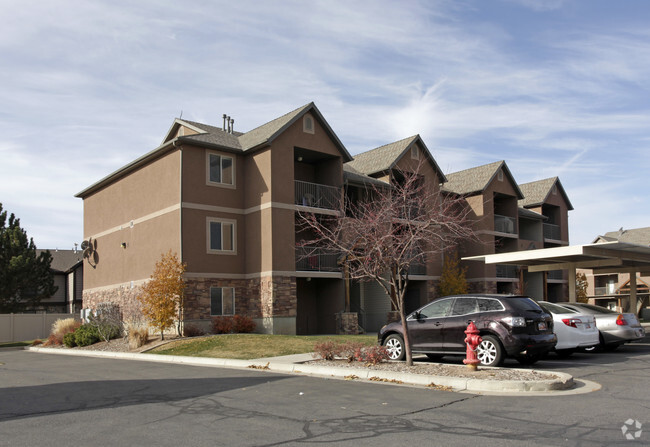 Primary Photo - Woodland Cove Luxury Apartments