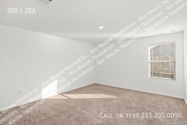 Building Photo - 13528 Barton Cv