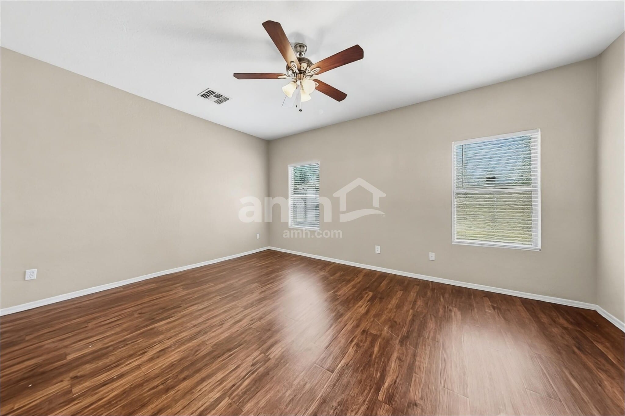 Building Photo - 2548 W Spencer Run