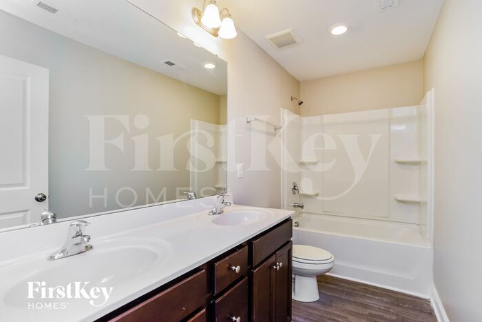 Building Photo - 9525 Blue Knoll Ct