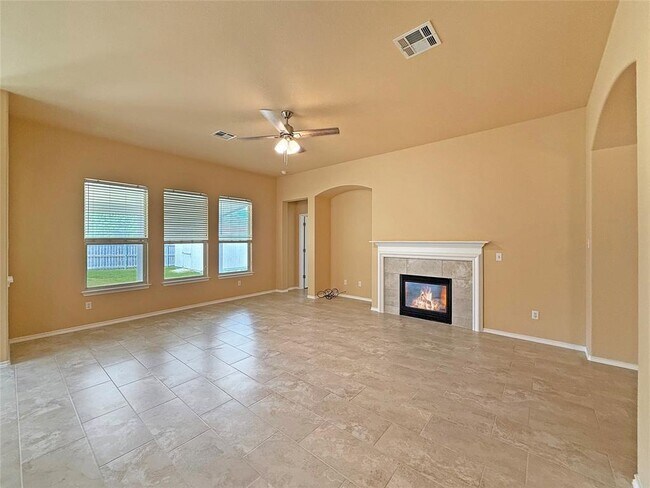 Building Photo - 1412 Muddy Waters Dr