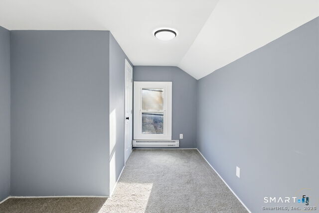 Building Photo - 76 Skinner St