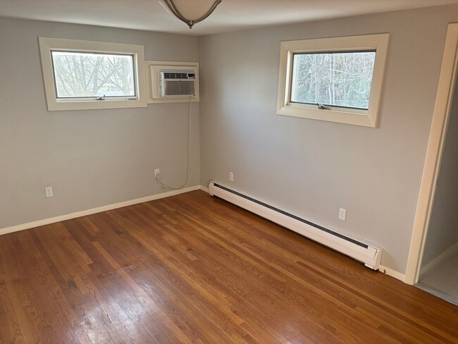 Building Photo - 169 Vermont Ave