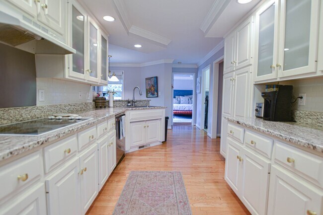 Building Photo - Pet Friendly Three Bedroom with Bonus!