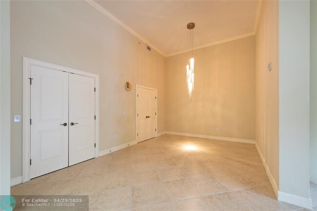 Building Photo - 16102 Emerald Estates Dr