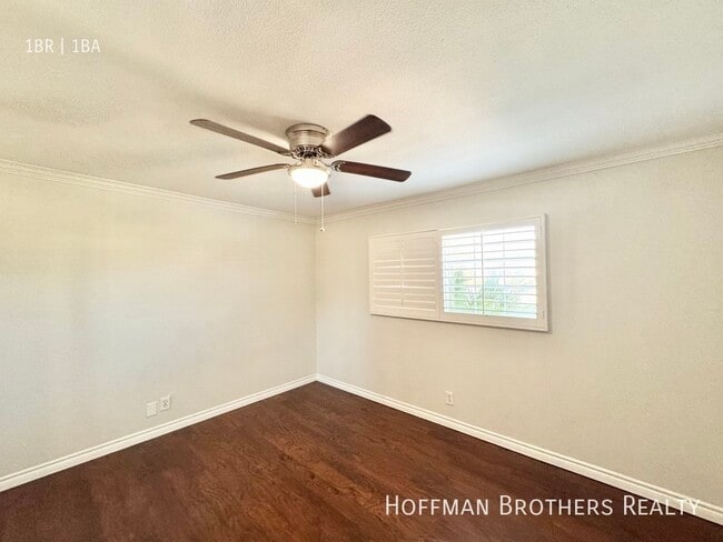 Building Photo - 5138 W 141st St