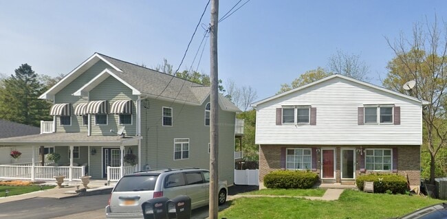 Building Photo - 900 Wallace St