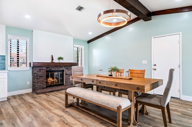 Building Photo - 79990 Camelback Dr