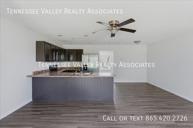 Building Photo - 1820 Andes Rd