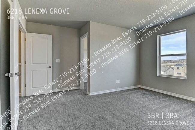 Building Photo - $500 OFF the first month of rent! Brand ne...