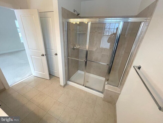 Building Photo - 365 W Boulder Dr