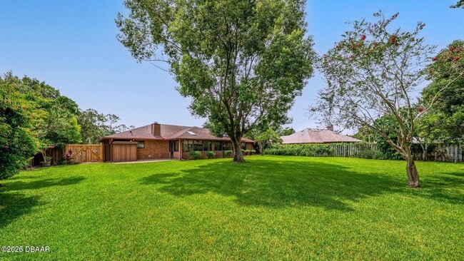 Building Photo - 16 Forest View Way