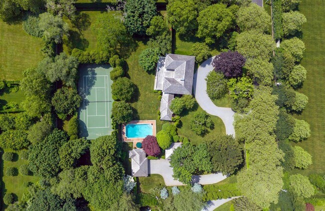 Building Photo - 154 Captains Neck Ln