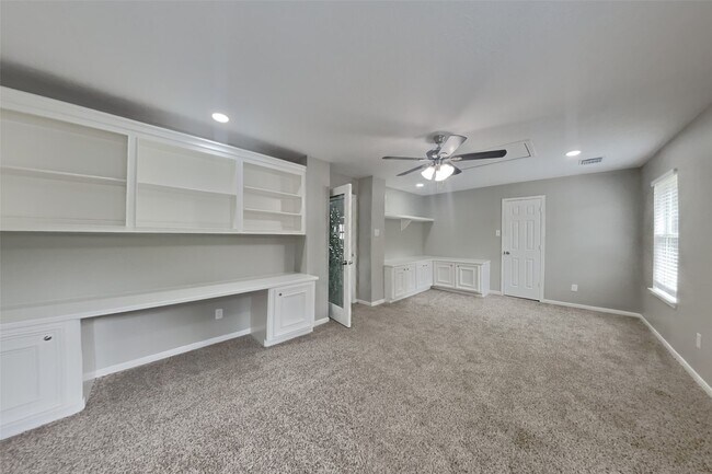 Building Photo - 602 Lajuana Ct