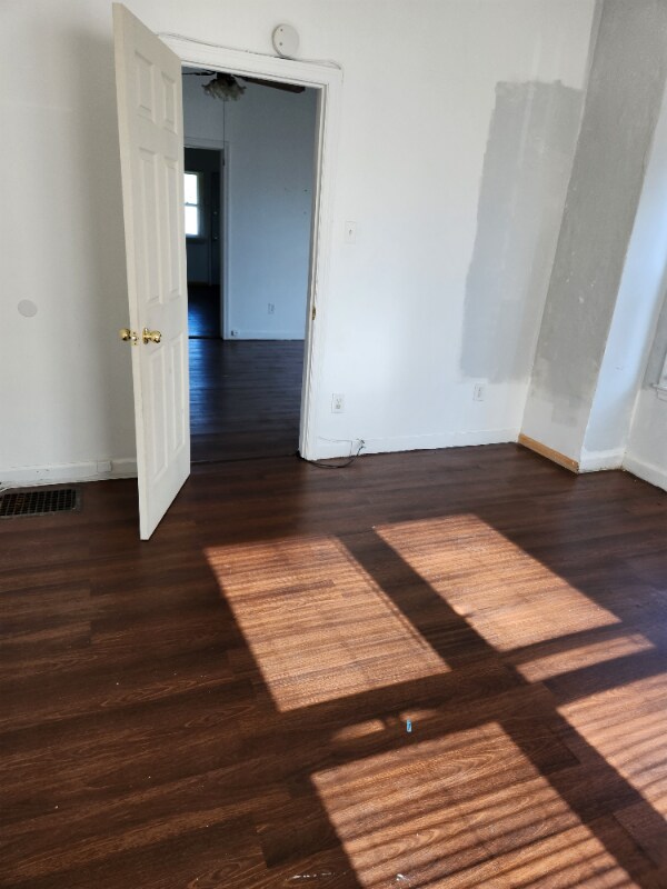 Building Photo - 409 Marshall St