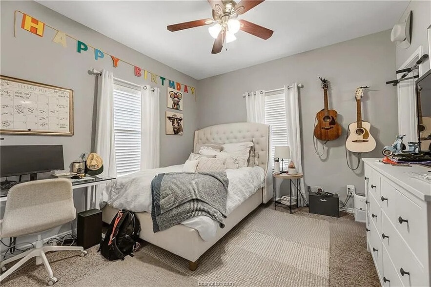 Building Photo - 410 Montclair Ave