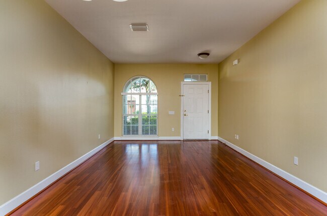 Building Photo - 10304 Saville Rowe Ln