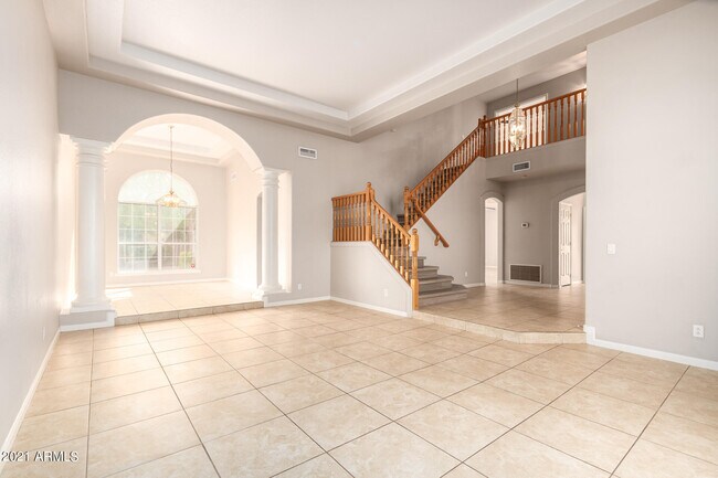 Building Photo - 4551 E Desert Trumpet Rd