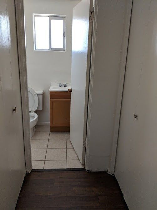 Building Photo - 1233 E Drachman St