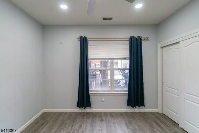 Building Photo - 514 Coppola Dr