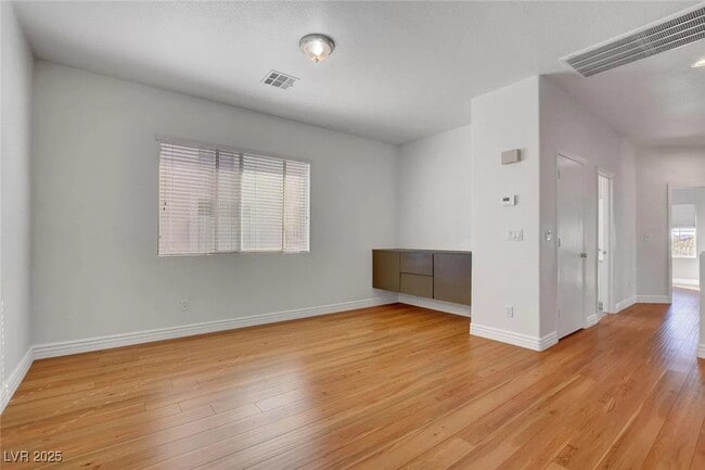 Building Photo - 10376 Trailing Dalea Ave