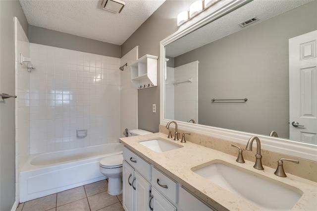 Building Photo - 3104 Steve Dr