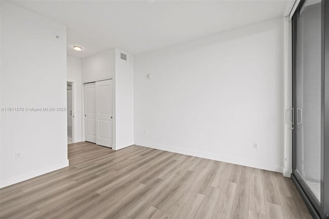 Building Photo - 101 Diplomat Pkwy