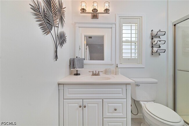 Building Photo - 4520 SE 9th Ave