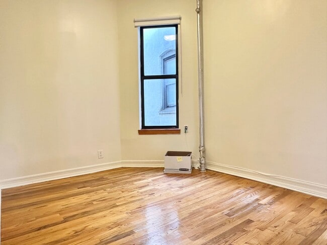 Floorplan - 3133 Broadway