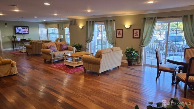 Building Photo - 103 Liddle Ave