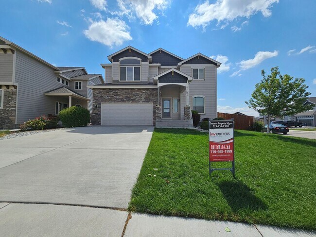 Building Photo - Spacious 4 Bed, 4 Bath Home in Lorson Ranch – Loaded with Updates!
