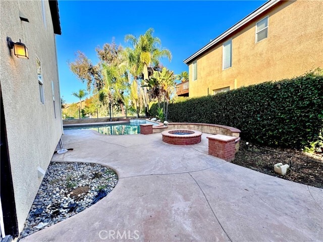Building Photo - 1083 Stanislaus Dr