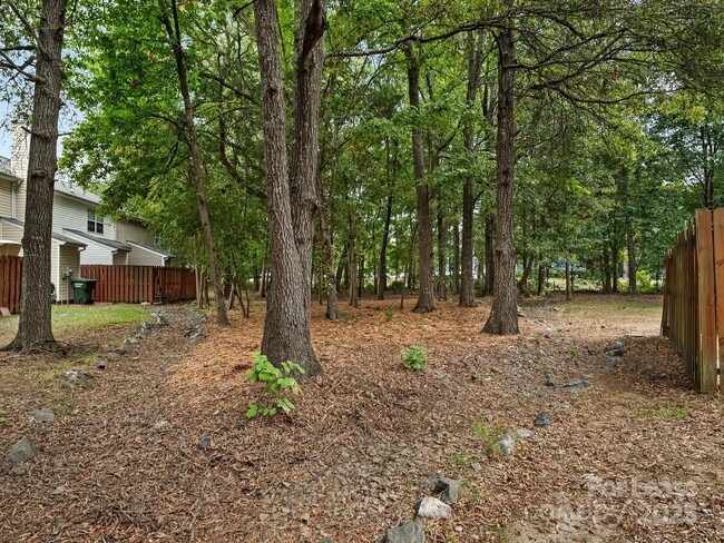 Building Photo - 2223 Cigar Ct