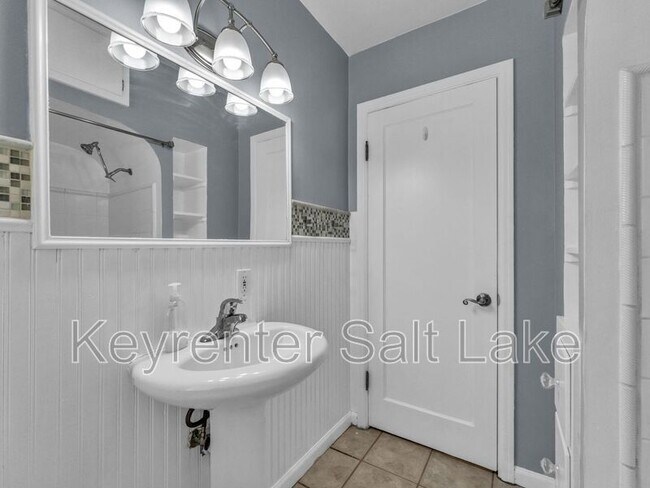 Building Photo - 3956 S 4800 W