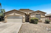 Building Photo - 2150 E Bellerive Pl