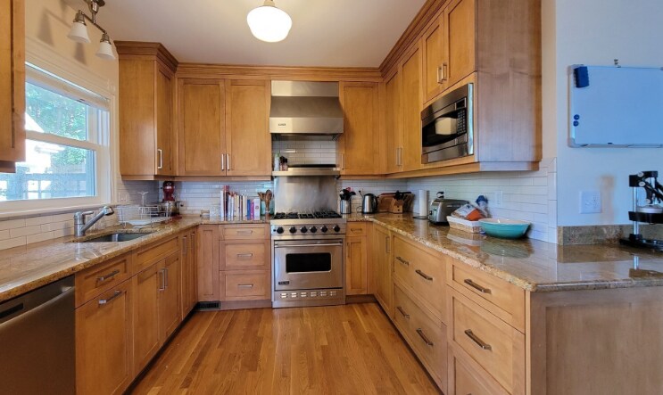 Building Photo - 52 Hillsdale Rd